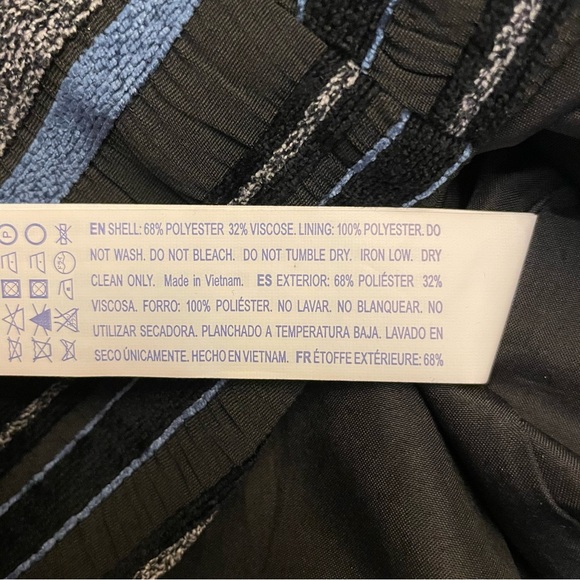 NWT Forever 21 Striped Structured Midi Dress. Size M - Picture 7 of 10